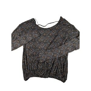 Free People XS Blouse Open Back Twist Front‎ Diamond Pattern Casual Boho Top